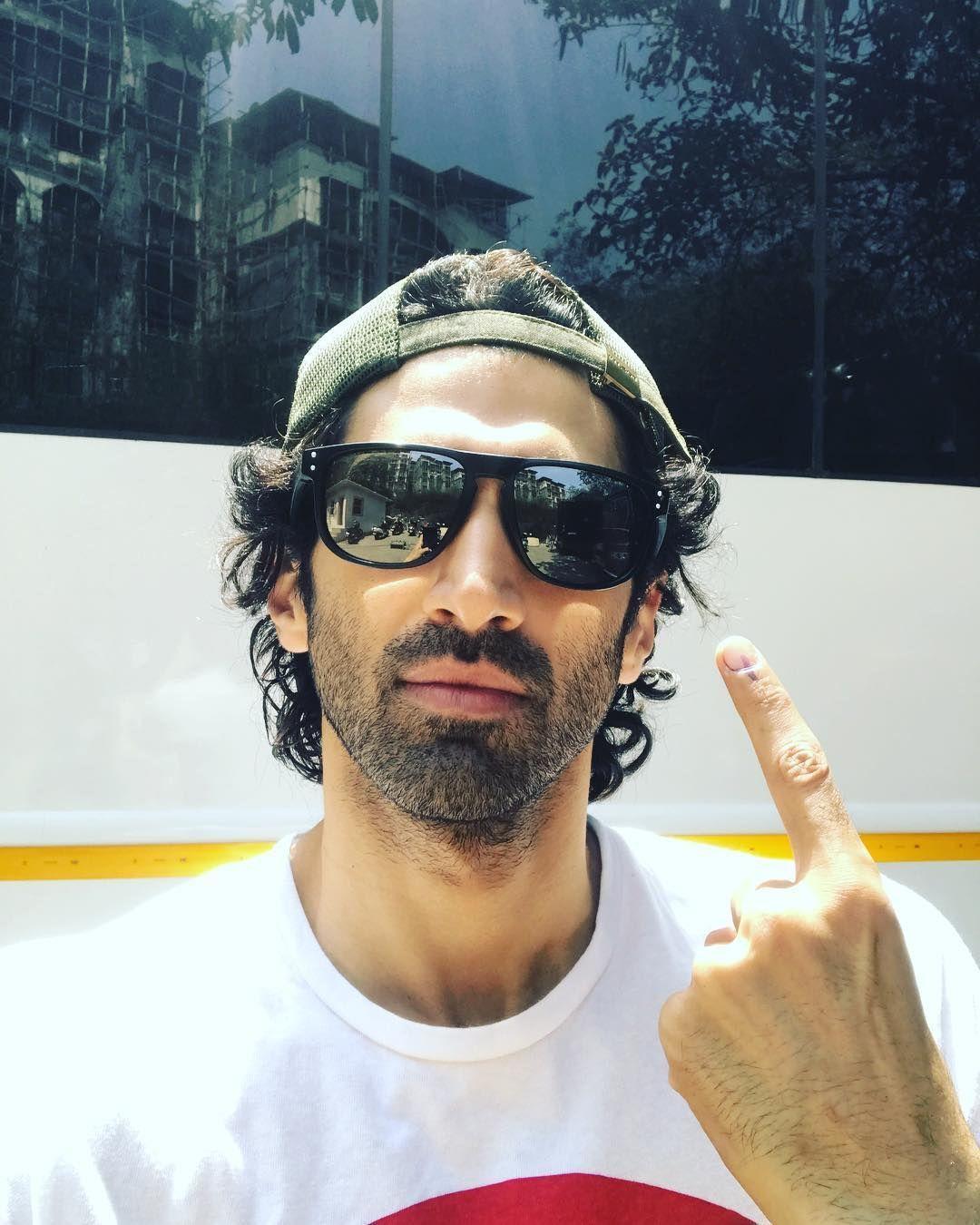 Bollywood actors Voting