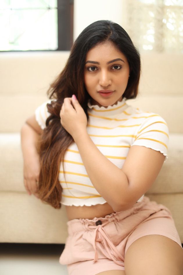 Bommu lakshmi Latest Photos