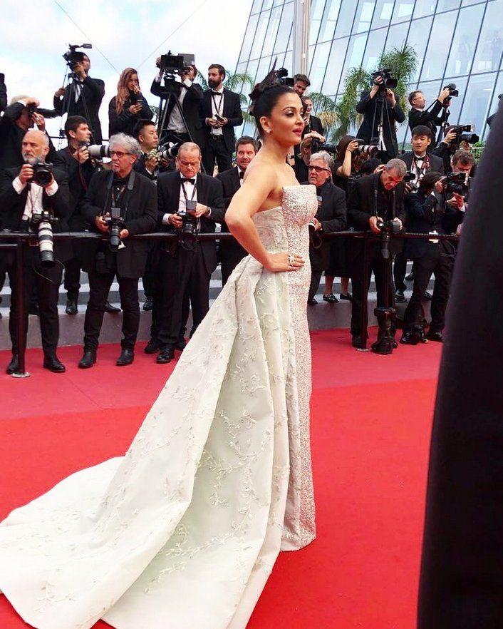 Cannes 2018: Aishwarya Rai looks stunning on the red carpet
