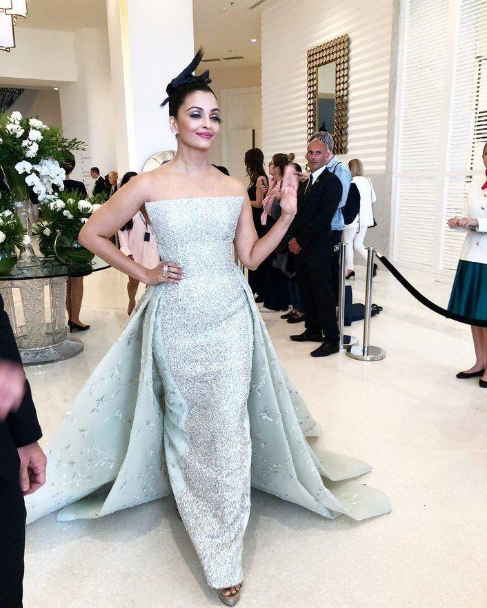 Cannes 2018: Aishwarya Rai looks stunning on the red carpet