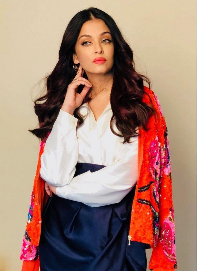 Cannes 2018: Aishwarya Rai looks stunning on the red carpet
