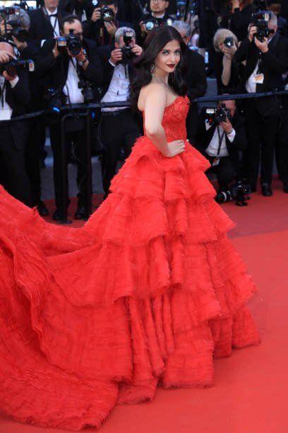 Cannes Queen Aishwarya Rai On the Red Carpet Day 2