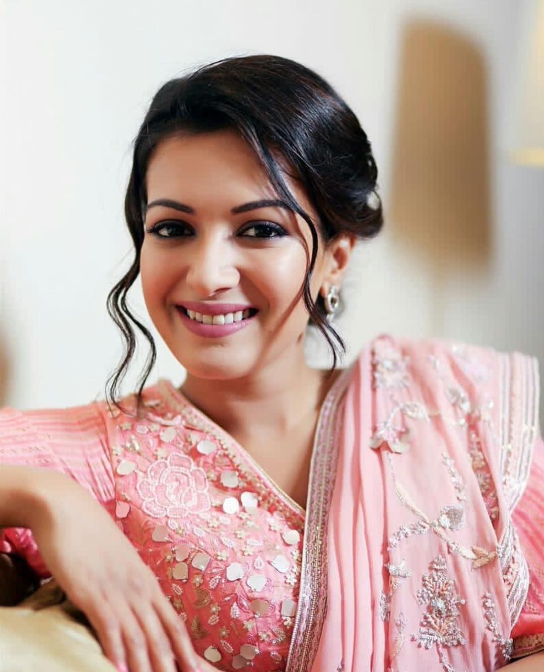 Catherine Tresa Hot Compilation of Photos