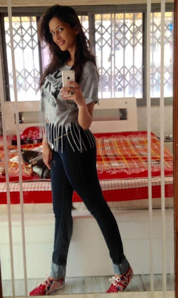 Chahat Khanna Latest Stills