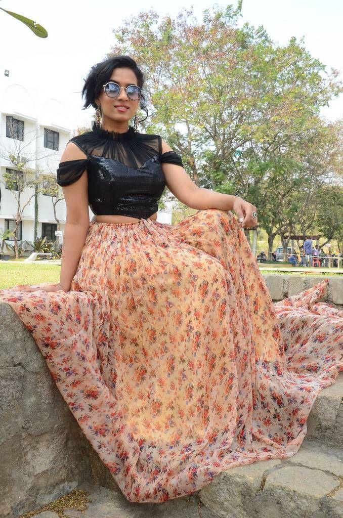 Chetana Uttej Stills At Pichiga Nachav Movie Press Meet