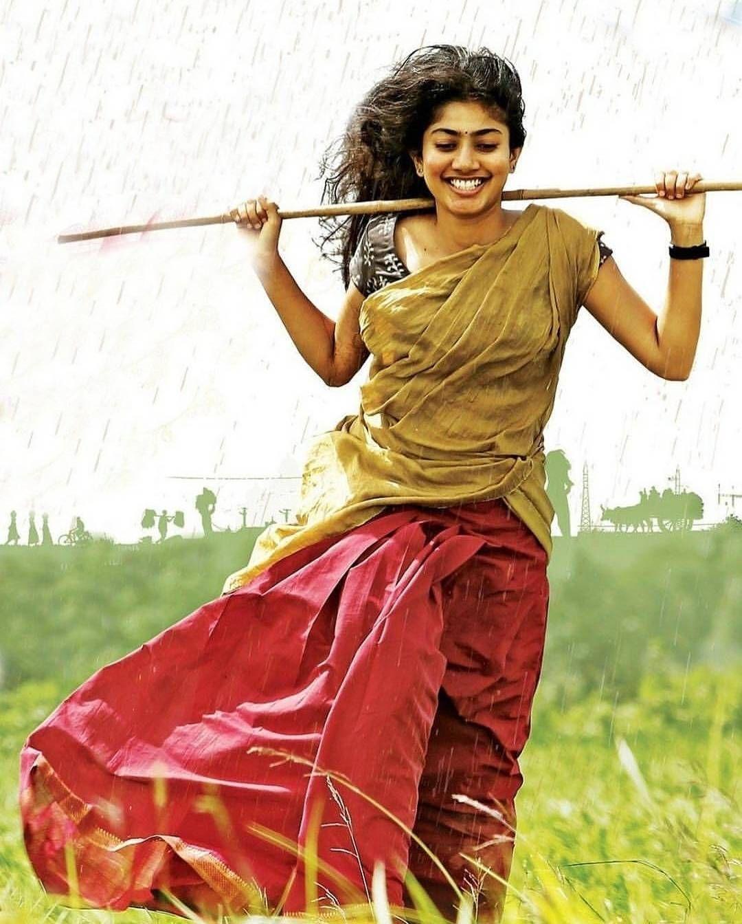 Cute Actress Sai Pallavi Latest Unseen Photo Stills