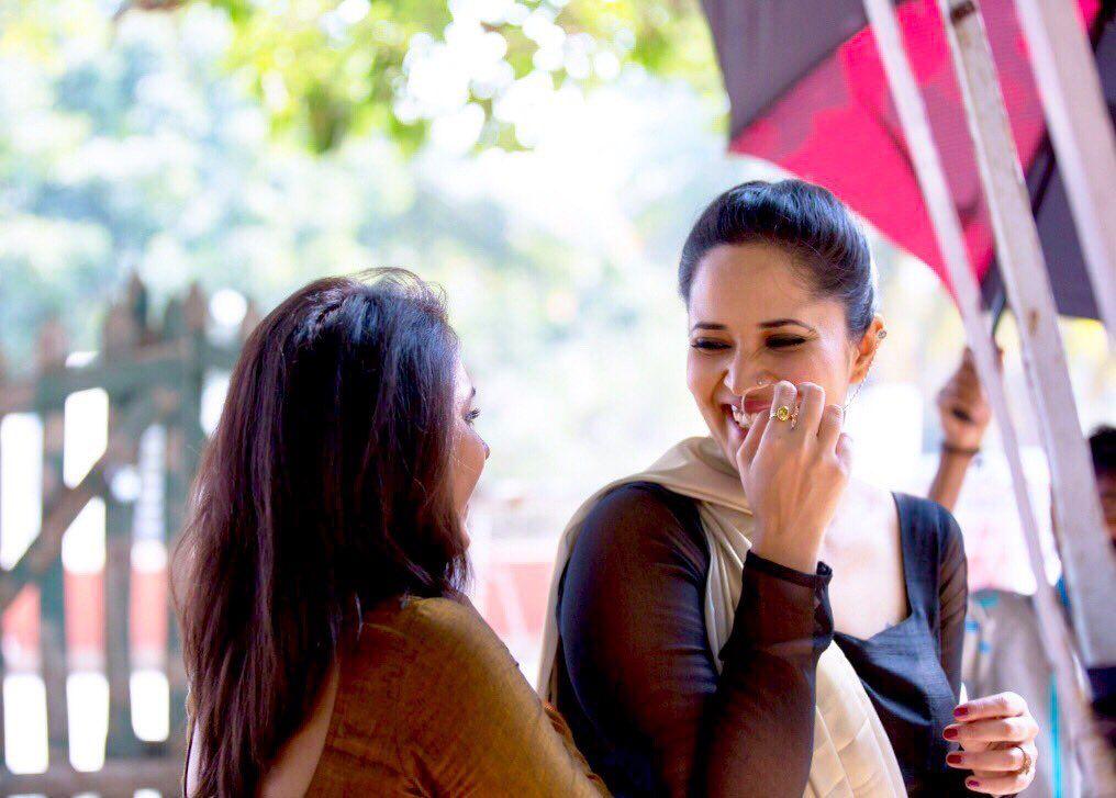 Anchor Anasuya Latest Unseen Photos Stills
