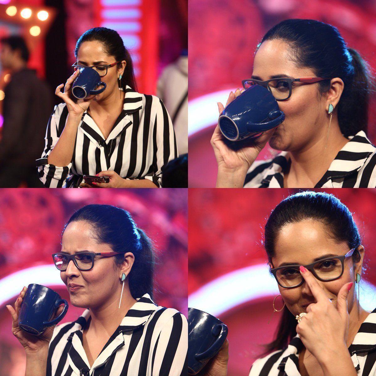 Anchor Anasuya Latest Unseen Photos Stills