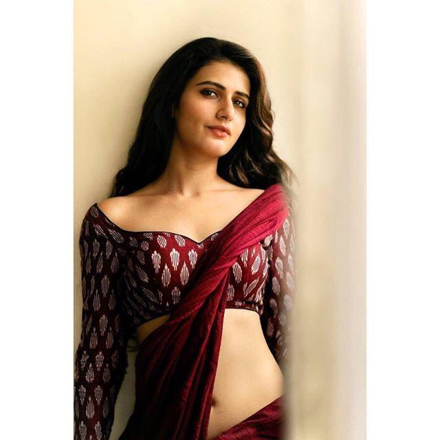 Dangal Girl Fatima Sana Shaikh Unseen Hot Photos are Too Hot to Handle!