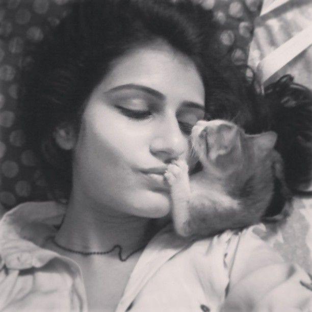 Dangal Girl Fatima Sana Shaikh Unseen Hot Photos are Too Hot to Handle!