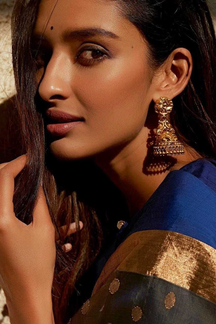 Dayana Erappa PhotoPics
