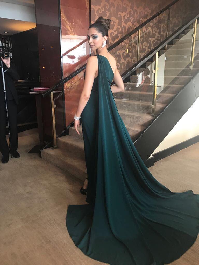 Deepika Padukone walks the red carpet like a queen PHOTOS