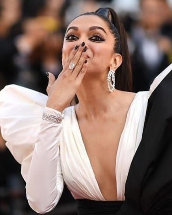 Deepika at Cannes 2019 Festival Set 1