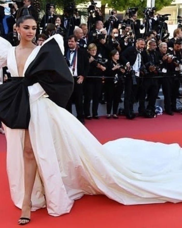 Deepika at Cannes 2019 Festival Set 1