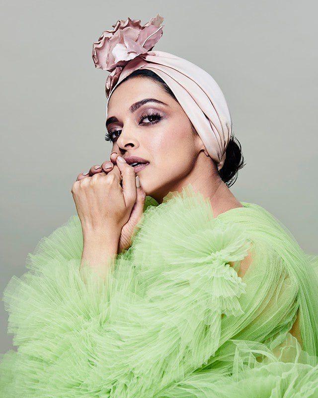 Deepika padukone Green Weird Outfit at Cannes