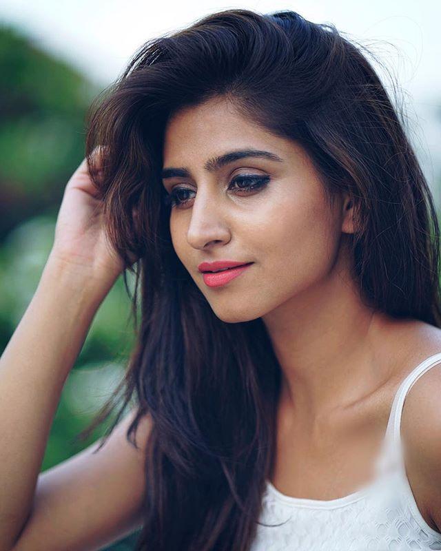 Dhee 10 Anchor Varshini Sounderajan Stunning Hot Photoshoot Stills