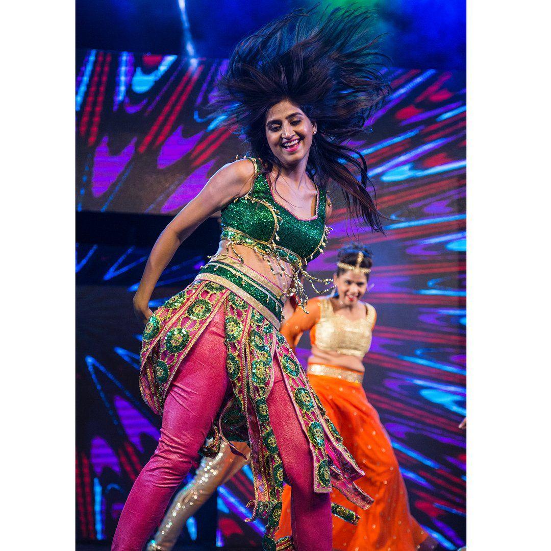 Dhee 10 Anchor Varshini Sounderajan Stunning Hot Photoshoot Stills