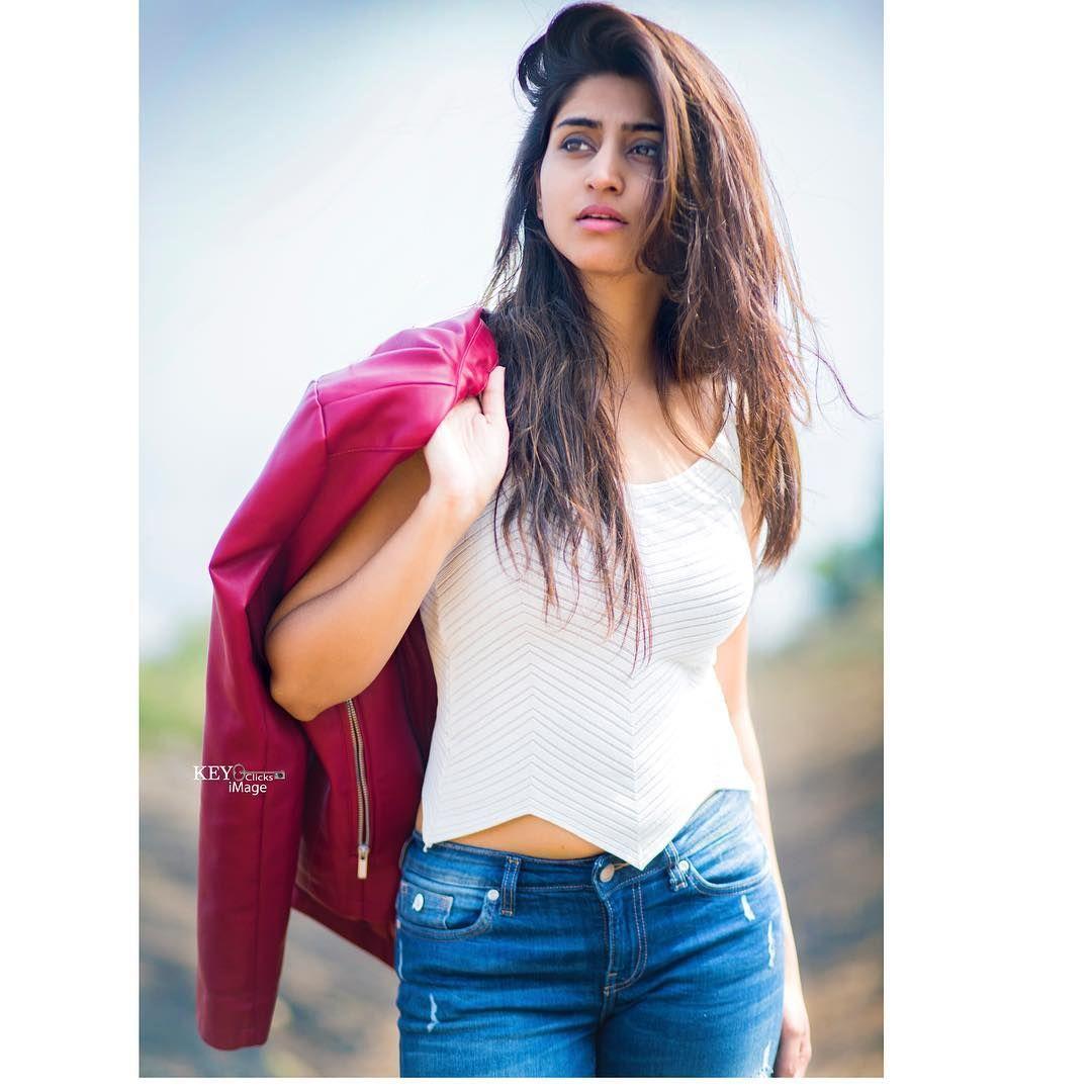 Dhee 10 Anchor Varshini Sounderajan Stunning Hot Photoshoot Stills