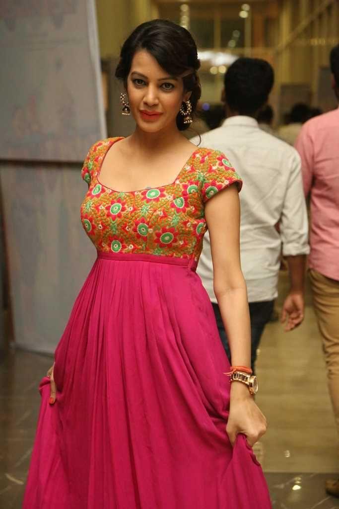Diksha Panth Stills At Araku Road Lo Audio Launch