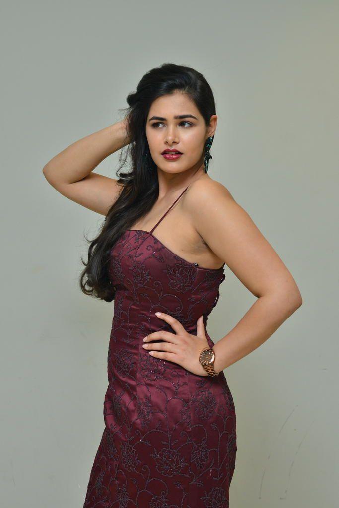 Divi Prasanna Latest Glamorous Stills