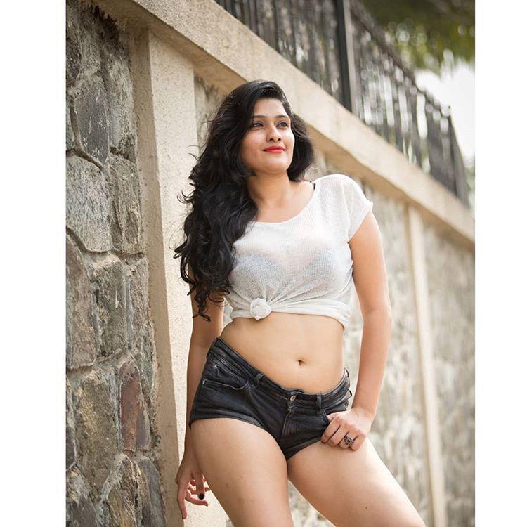 Divya Saurabh Kedar Latest Hot & Spicy Stills