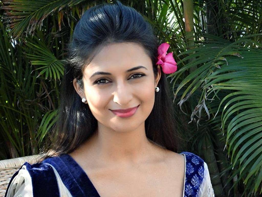 Divyanka Tripathi Latest Photoshoot Stills