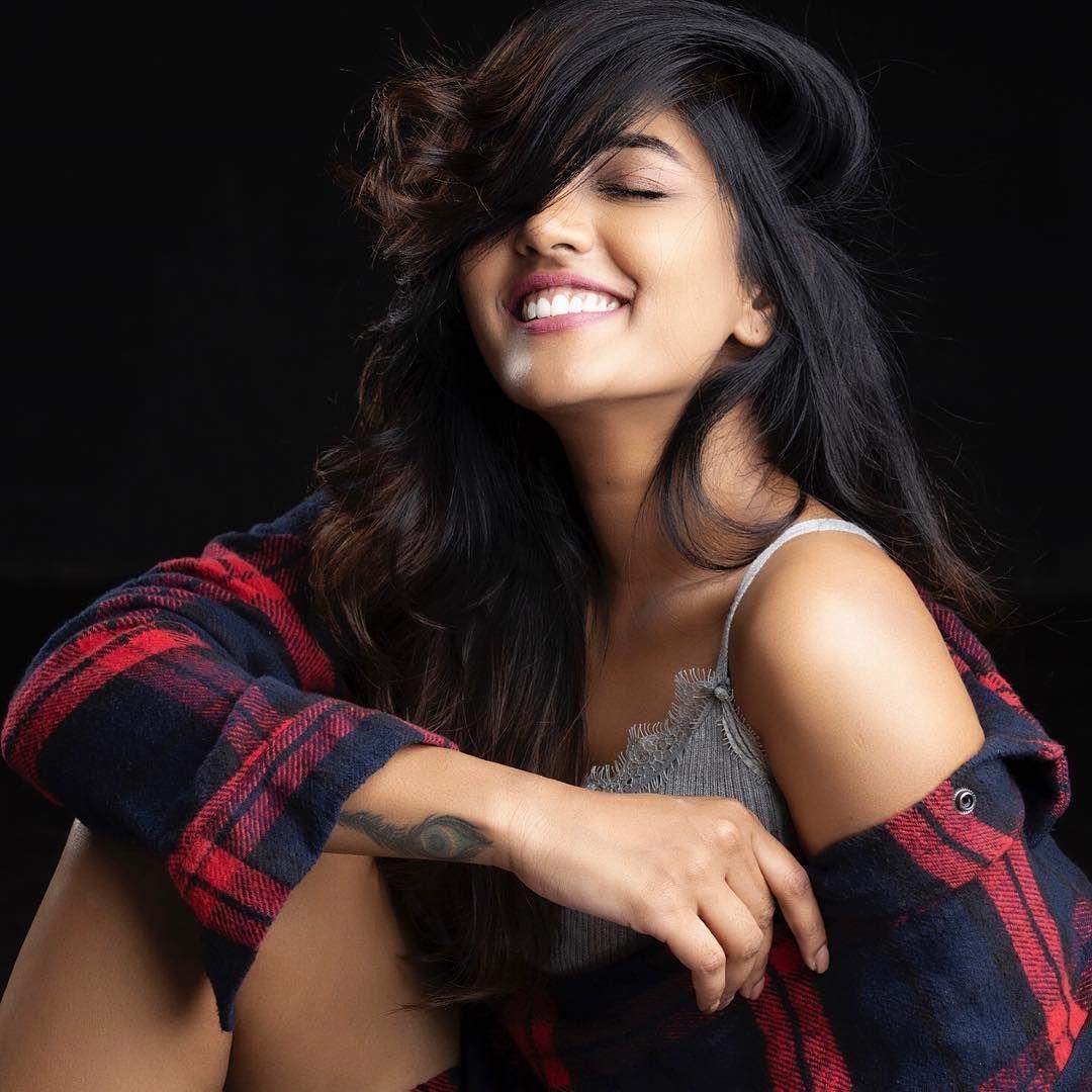 Eesha rebba New Images