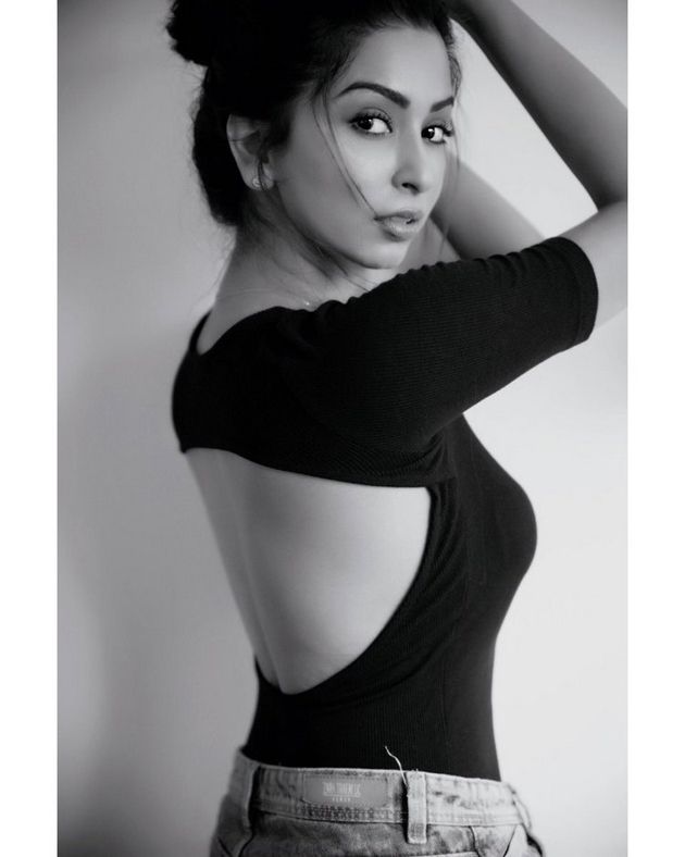 Eshanya Maheshwari Latest New Stills