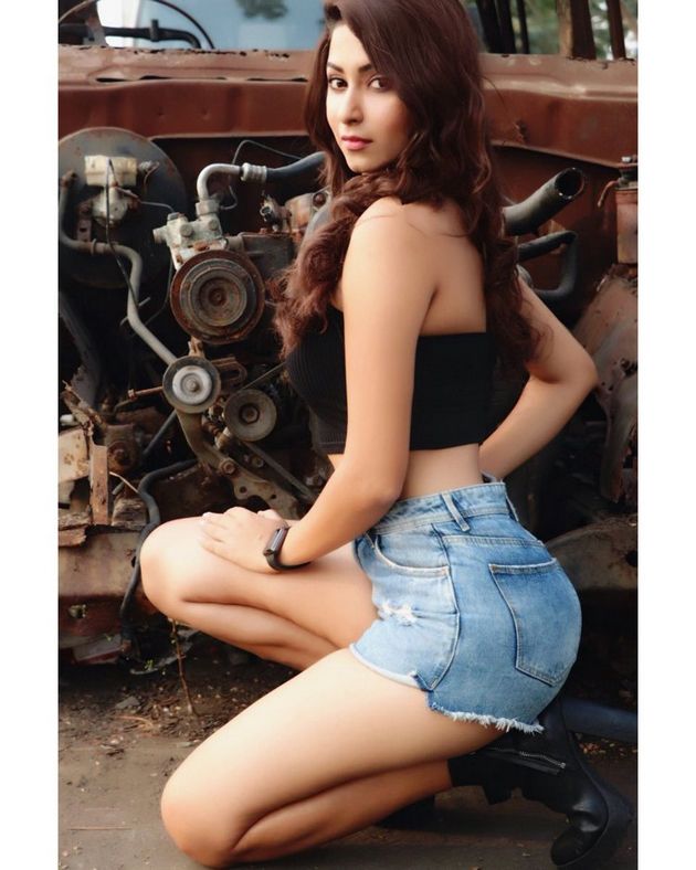 Eshanya Maheshwari Latest New Stills