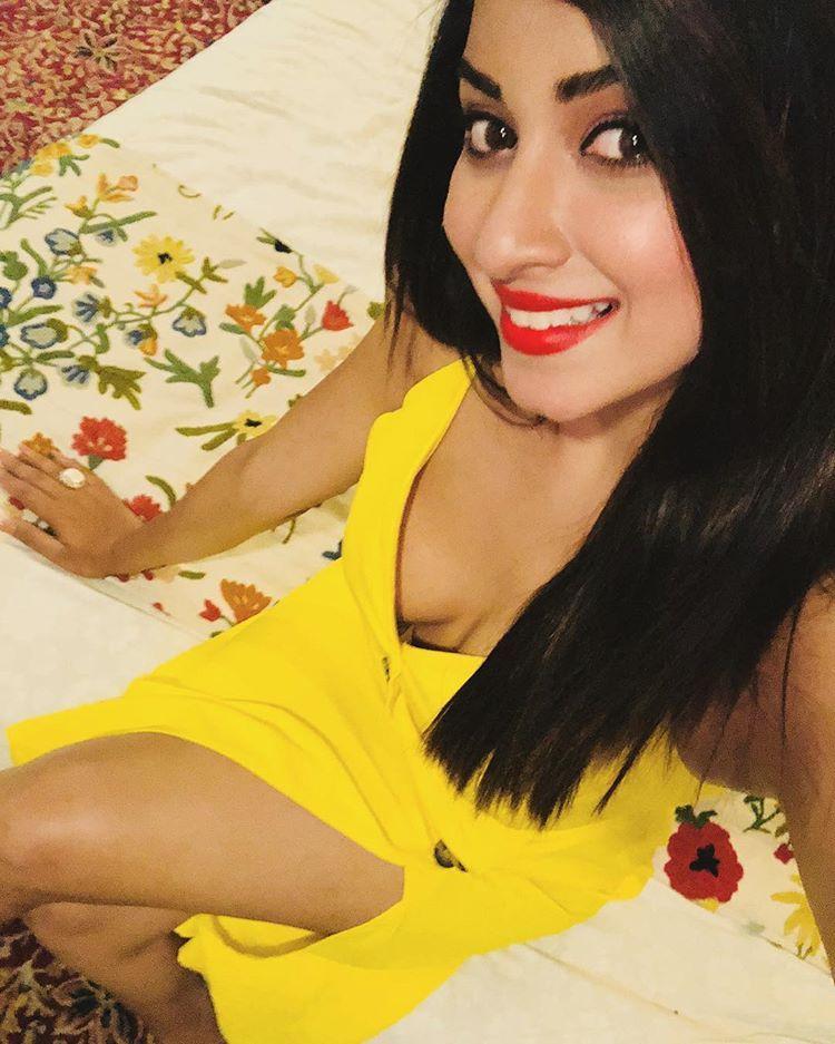 Eshanya Maheshwari Latest Unseen Photo Stills