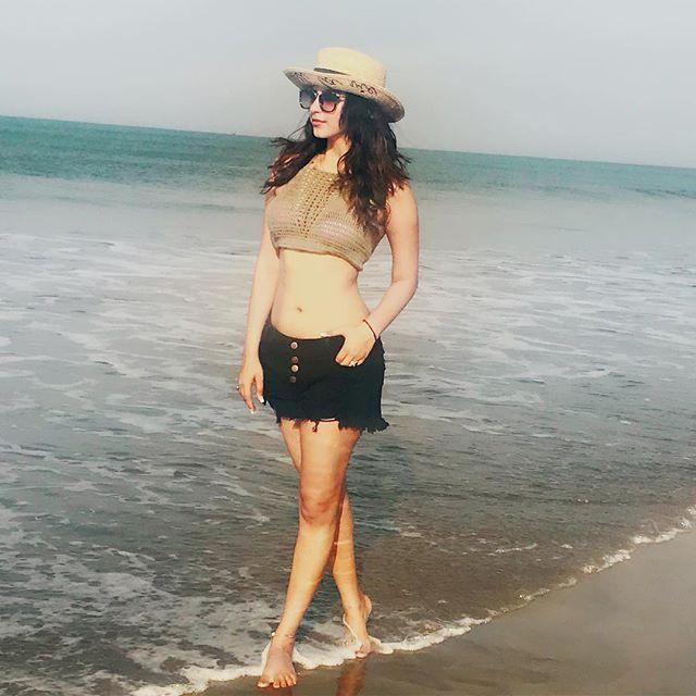 Eshanya Maheshwari Latest Unseen Photo Stills