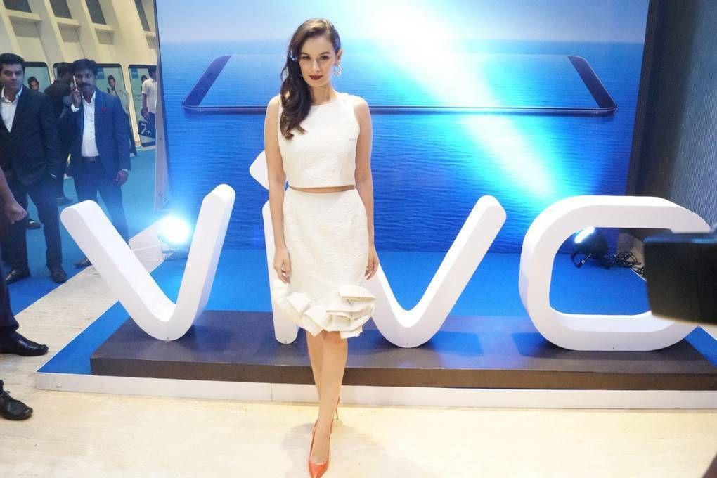 Evelyn Sharma Photoshoot Stills At Vivo V7 Plus Launch