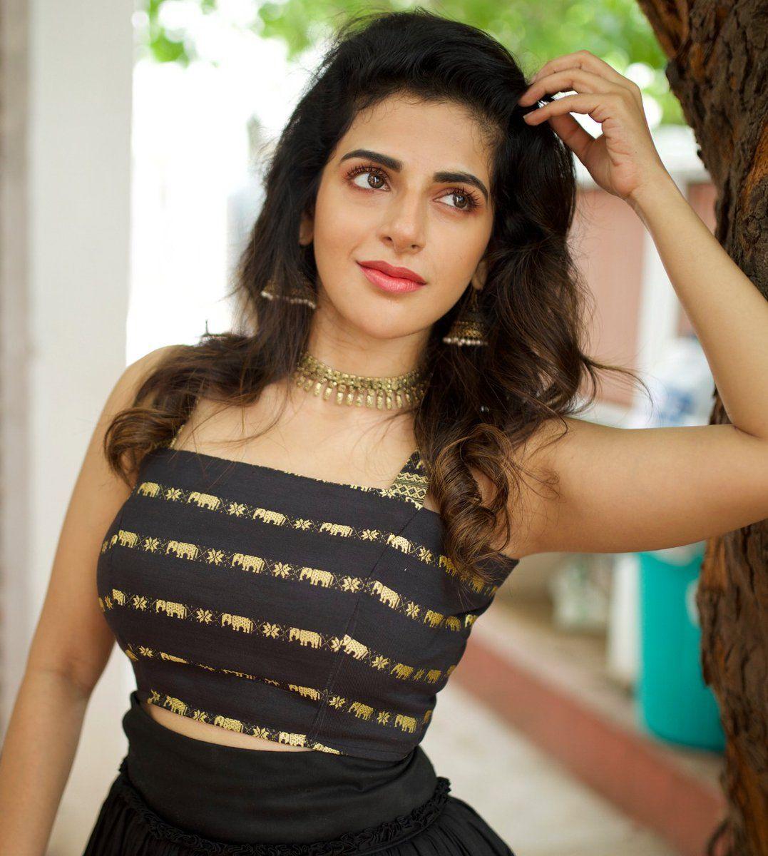 Expression Queen Iswarya Menon Latest Photoshoot Stills