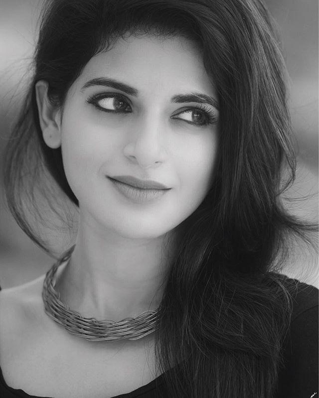 Expression Queen Iswarya Menon Latest Photoshoot Stills