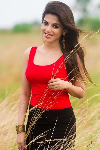 Expression Queen Iswarya Menon Latest Photoshoot Stills