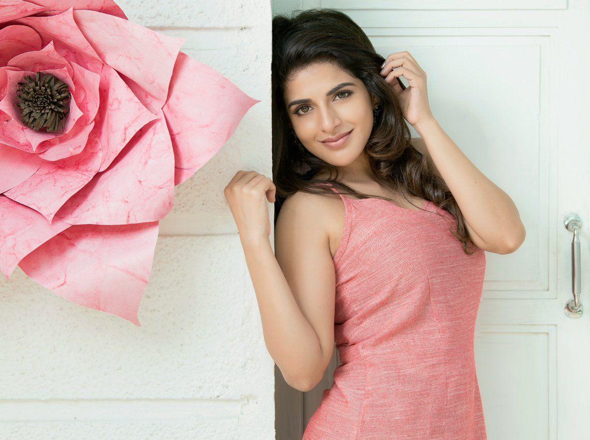 Expression Queen Iswarya Menon Latest Photoshoot Stills