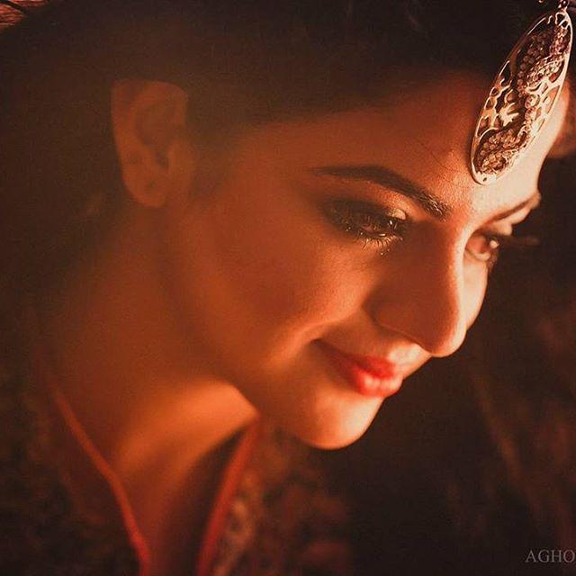 Gayatri Fame Nikhila Vimal Rare & Unseen Photos