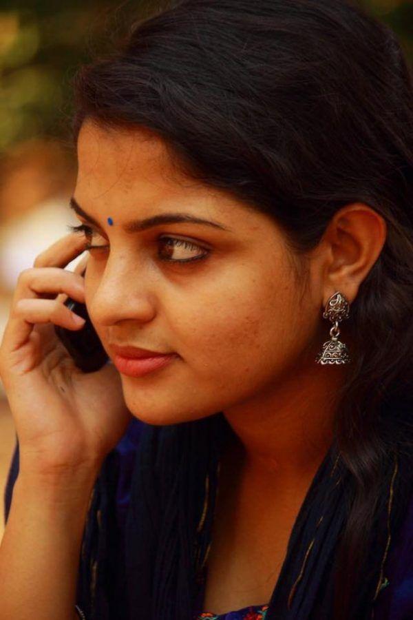 Gayatri Fame Nikhila Vimal Rare & Unseen Photos