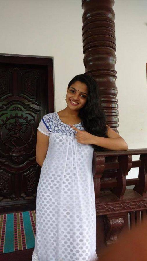 Gayatri Fame Nikhila Vimal Rare & Unseen Photos