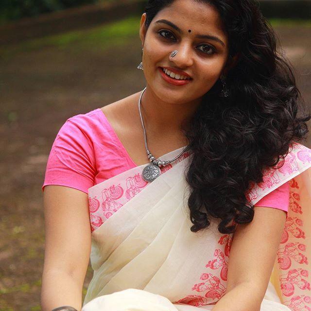 Gayatri Fame Nikhila Vimal Rare & Unseen Photos