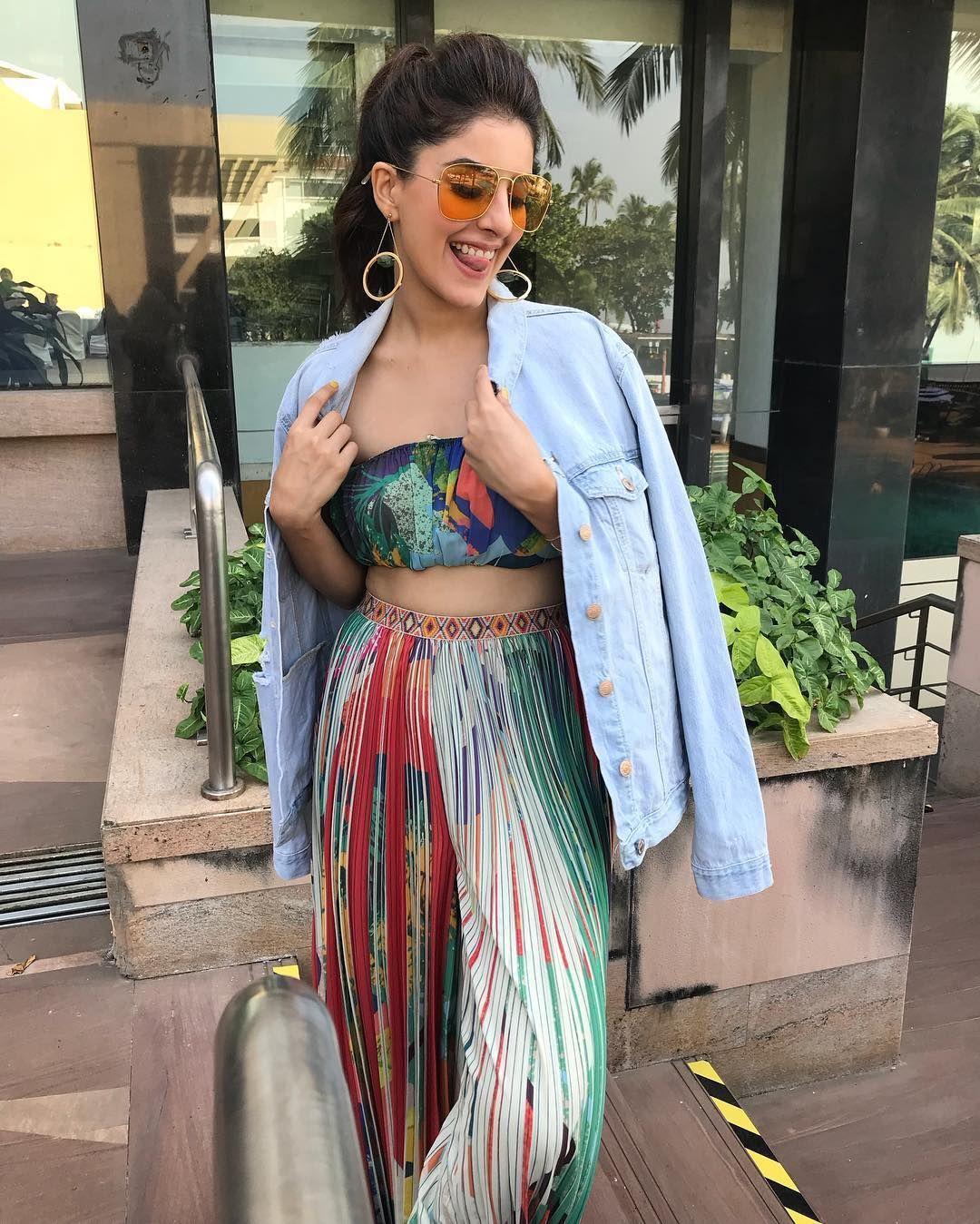 Gorgeous Actress Isha Talwar Latest Photo Stills