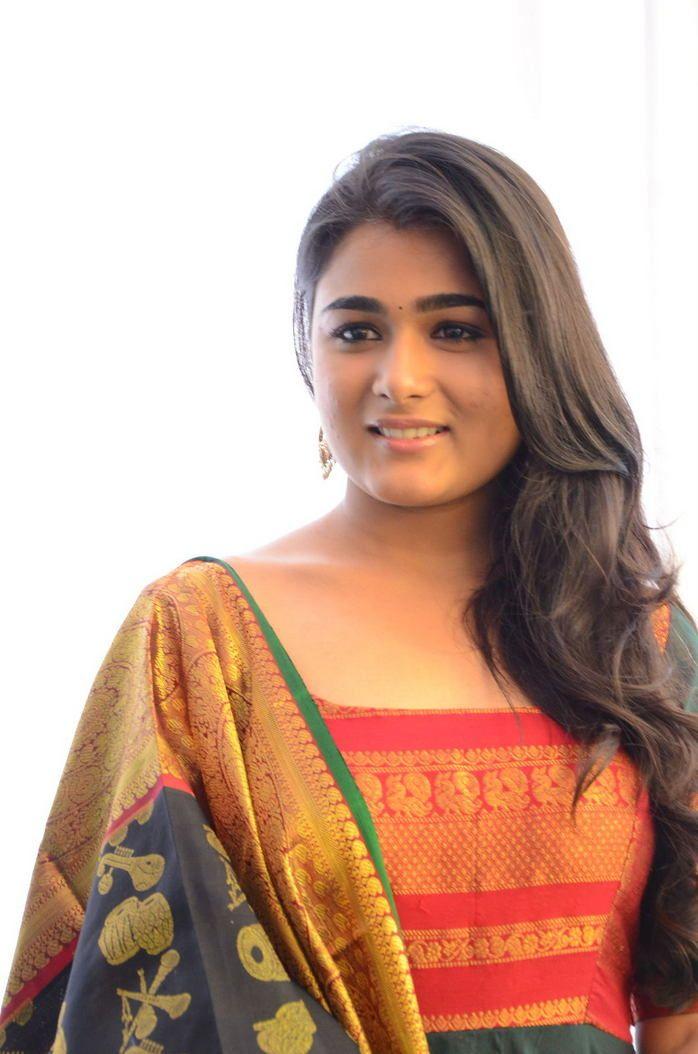 Gorgeous Actress Shalini Pandey Latest Photo Stills