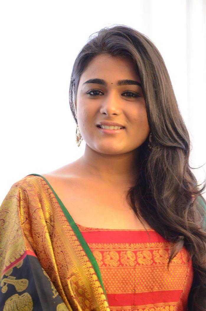 Gorgeous Actress Shalini Pandey Latest Photo Stills
