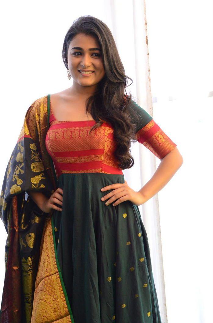 Gorgeous Actress Shalini Pandey Latest Photo Stills
