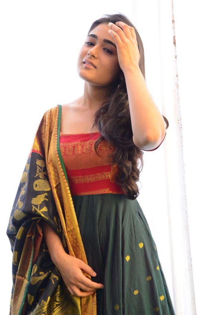 Gorgeous Actress Shalini Pandey Latest Photo Stills