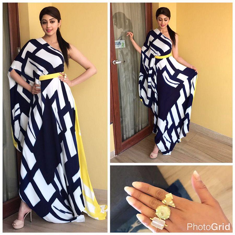 Gorgeous Beauty Pranitha Subhash Looks So Pretty Photos