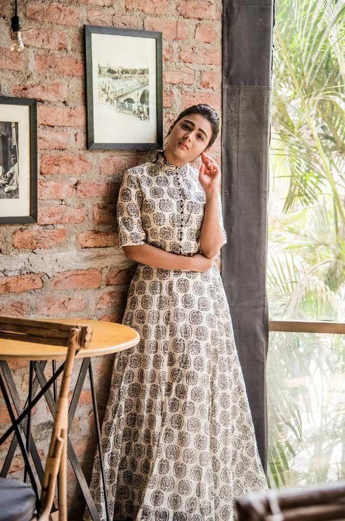 Gorgeous Shalini Pandey Latest Photo Stills