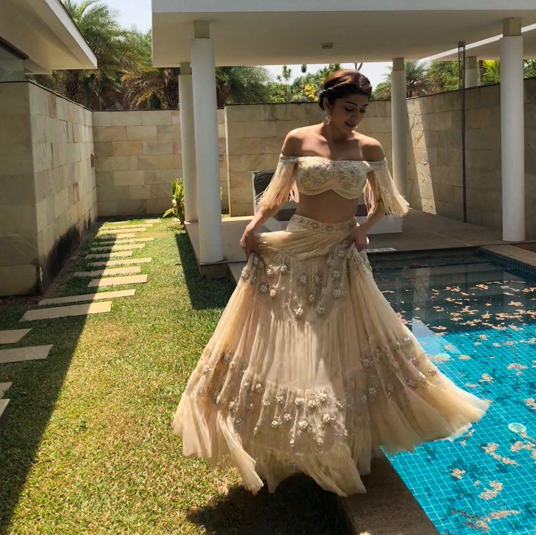 Gorgeous pics of Pranitha Subhash from a recent event