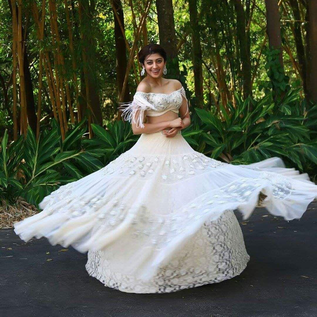 Gorgeous pics of Pranitha Subhash from a recent event