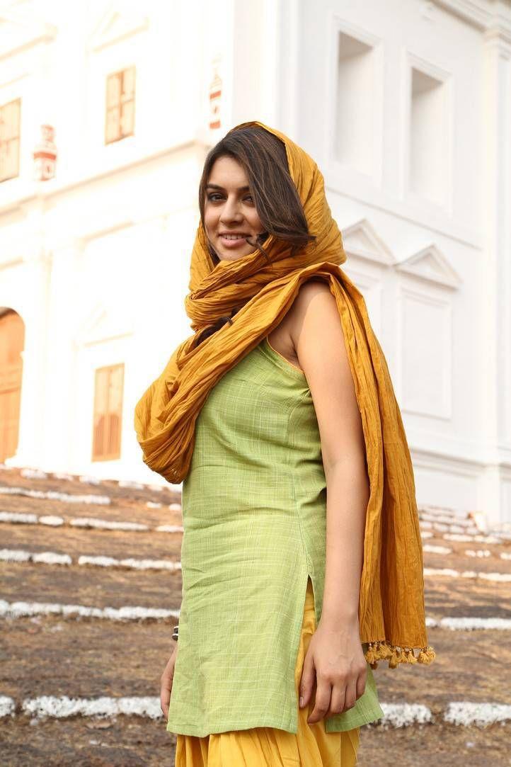 Hansika Stills From Mande Suryudu Movie